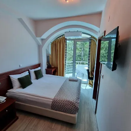 Su 4* Ohrid